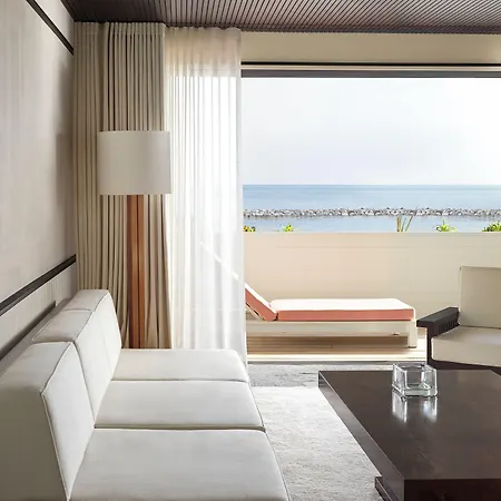 Готель Cap D'antibes 5*