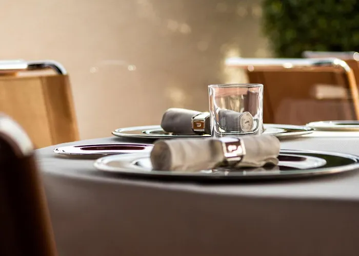 卡普昂蒂布海滩酒店 胡安莱潘