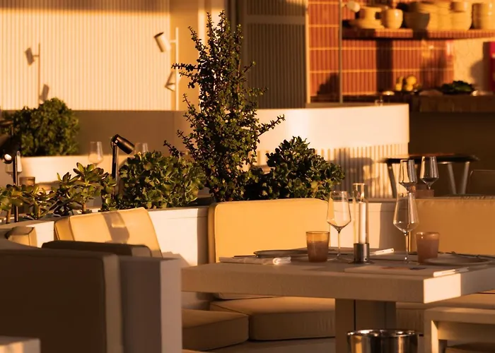 卡普昂蒂布海滩酒店 酒店