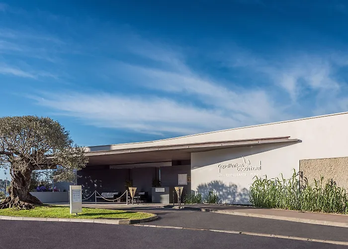 卡普昂蒂布海滩酒店 酒店