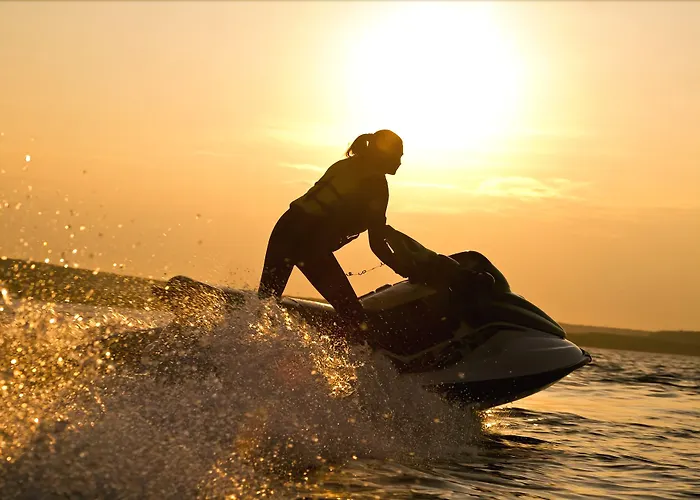 卡普昂蒂布海滩酒店 酒店